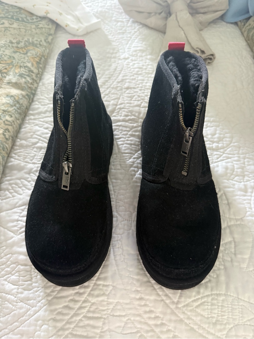 UGG Black Suede Front-Zip Ankle Boots with Red Pull Tabs